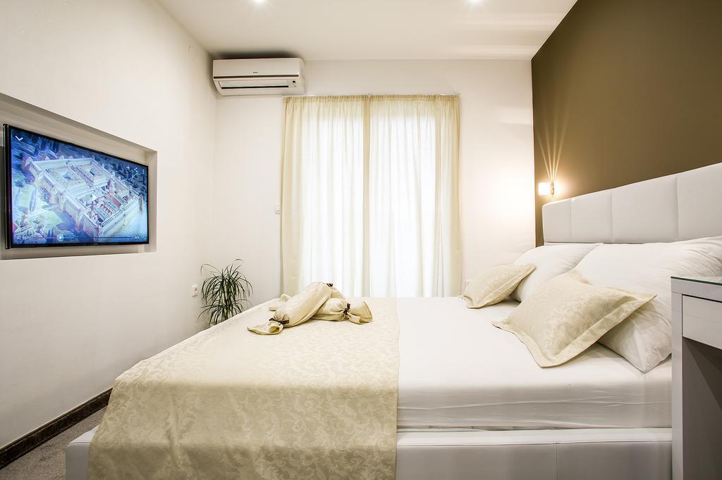 Holiday Apartments & Rooms Split Pokoj fotografie
